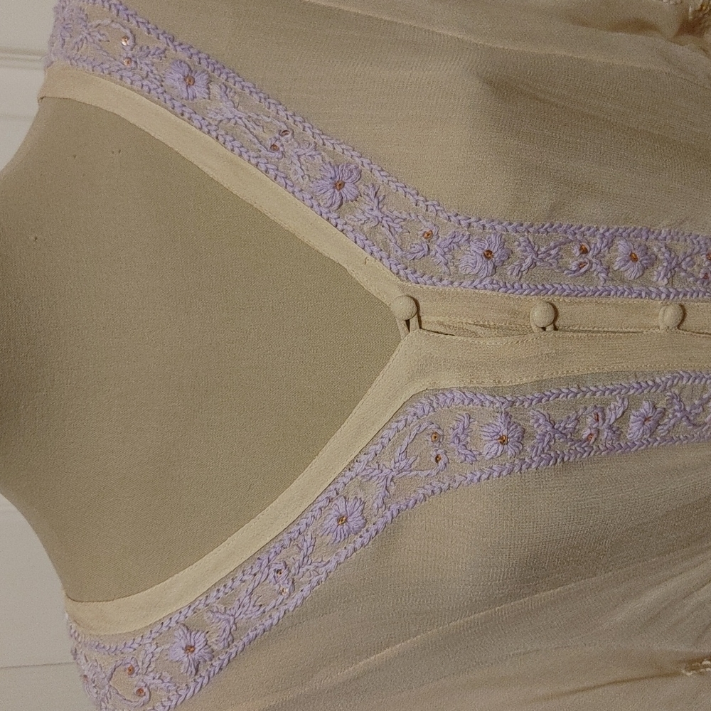 Sacred Threads Top - image 2